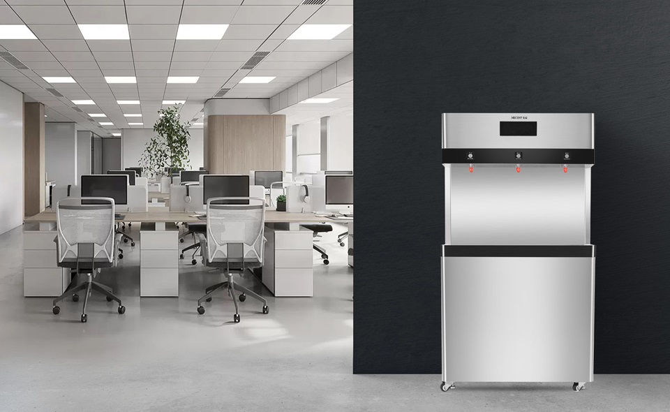 商用直飲水機(jī)給企業(yè)員工健康飲水的新優(yōu)勢(shì)！